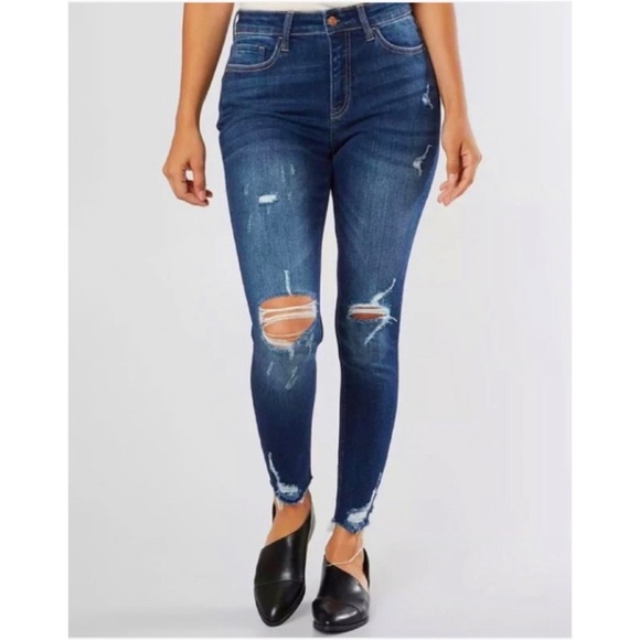 BUCKLE Bridge By Gly Ripped Hi Rise Jeans - Picture 1 of 9